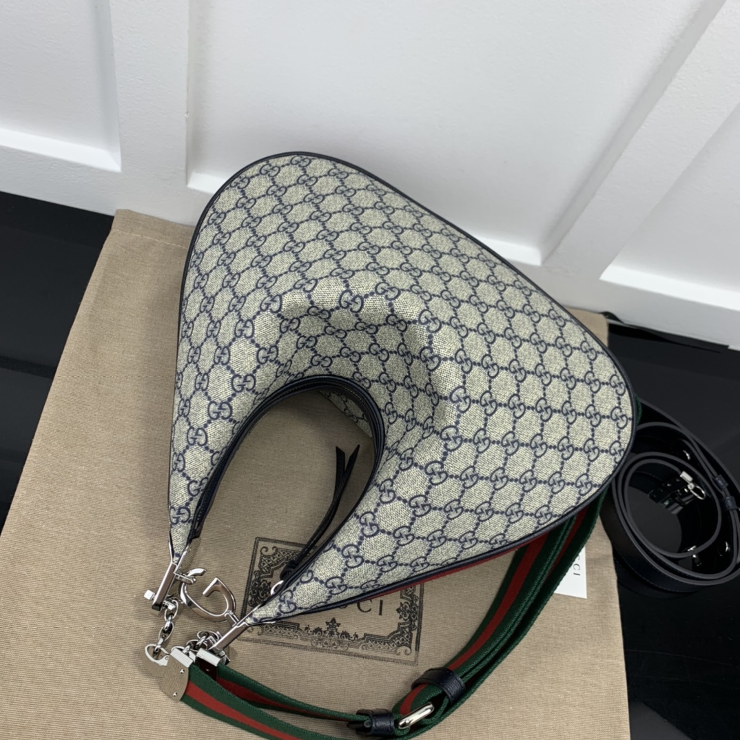 Gucci Hobo Bags